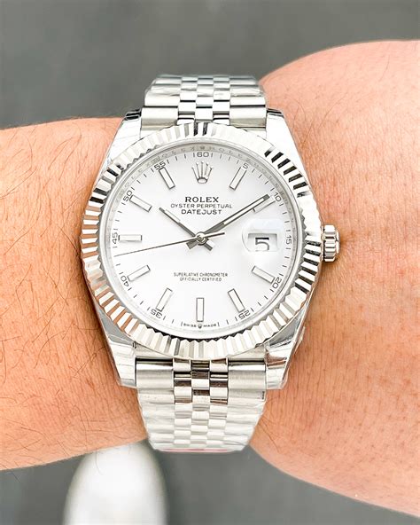 rolex datejust 41 white dial smooth bezel|2023 datejust 41mm 126300.